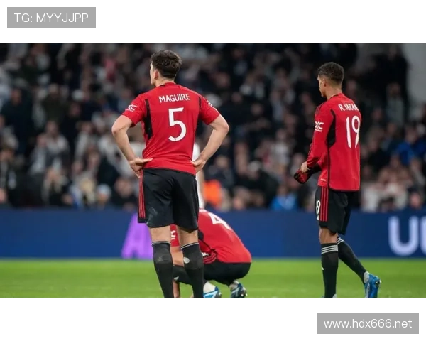 争四在望，但曼联离顶级还差多少？表面回暖，其实漏洞藏不住了