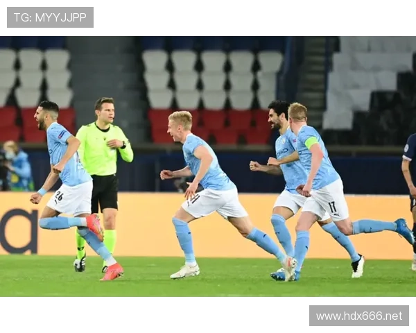 巴黎圣日耳曼中场结构变化，从连接到断裂的隐患对赛季走势形成制约