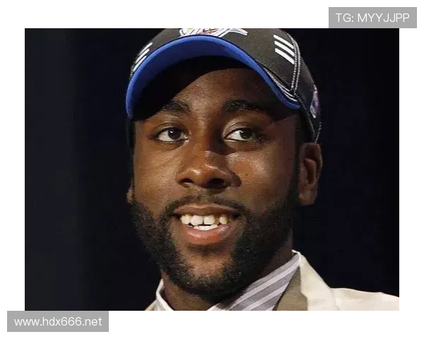 哈登的胡须有自己工资条吗？感觉比房租还值钱了