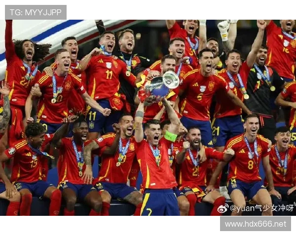 法布雷加斯与哈维：组织核心分化，球权分配更前置 vs 更分散